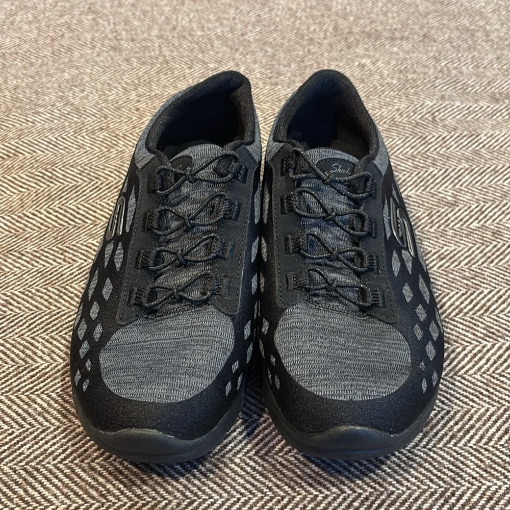 Skechers Wide Fit Memory Foam Black Sneakers Size 6.5 - Picture 3 of 7